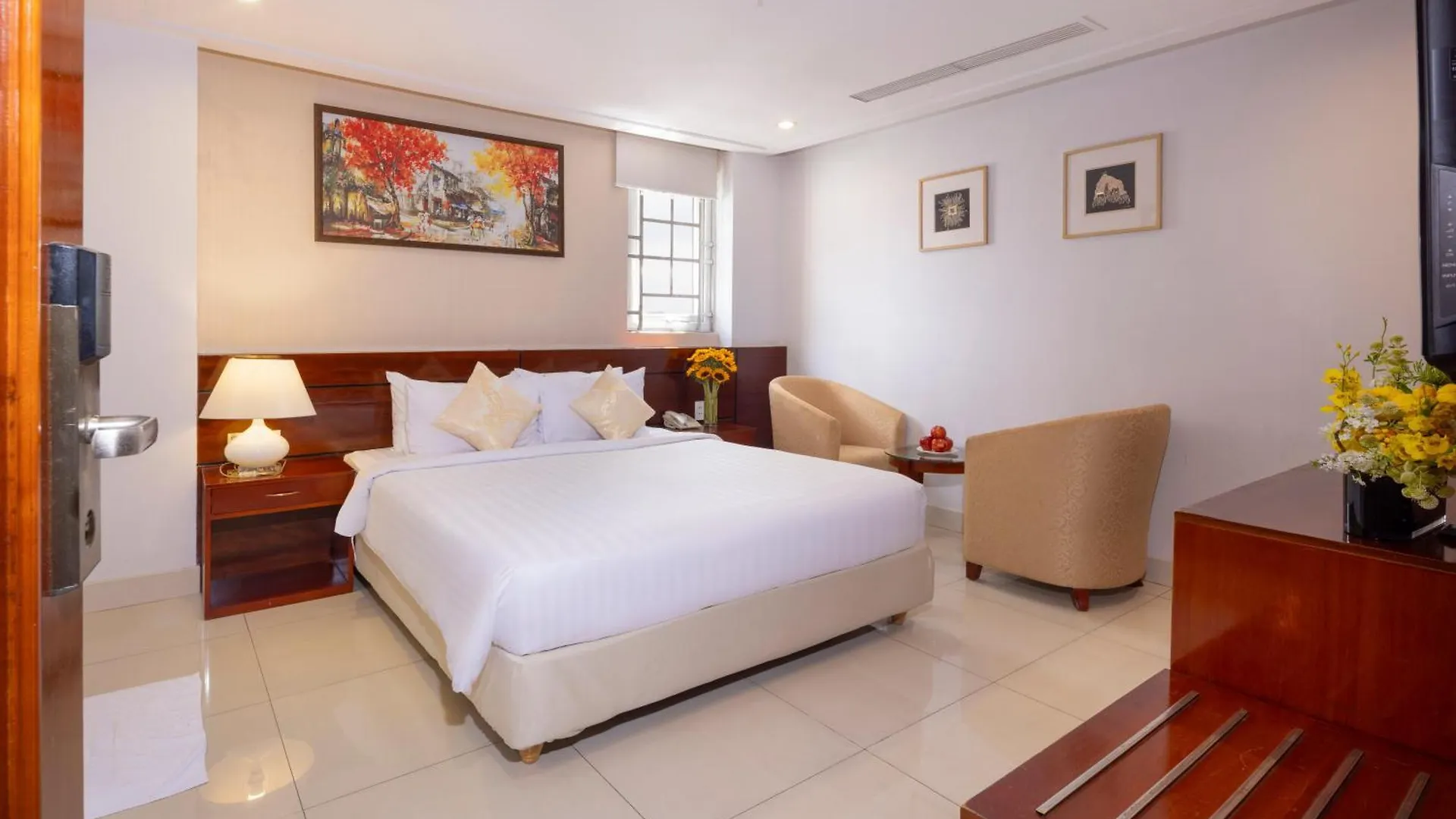 White Lotus Hotel Saigon Ho Či Minovo Město